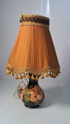 MOORCROFT LAMP
