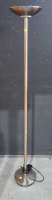 STANDARD LAMP
