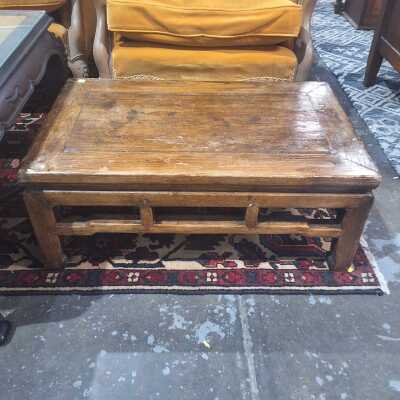 CHINOISERIE TABLE