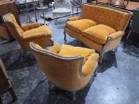LOUNGE SUITE - 2