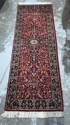 HALL RUNNER
