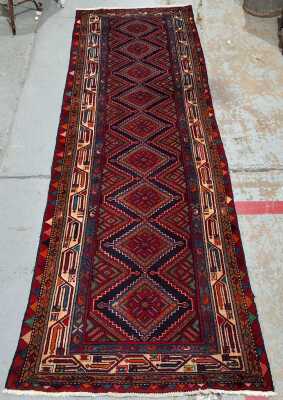 PERSIAN HALL RUNNER