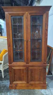 DISPLAY CABINET