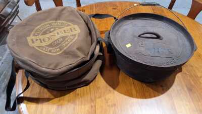 DUTCH OVEN
