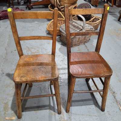 PETITE CHAIRS
