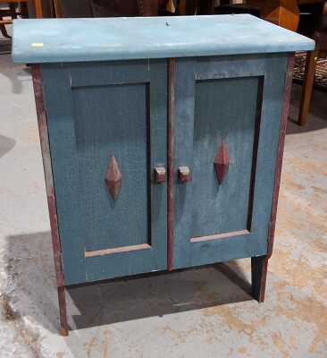 VINTAGE CABINET