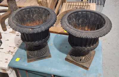 URNS