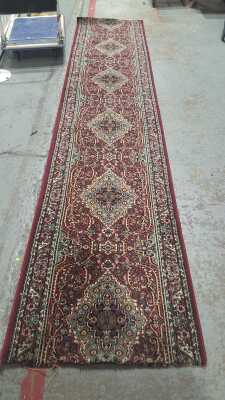 HALL RUNNER