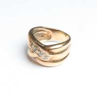 GOLD RING