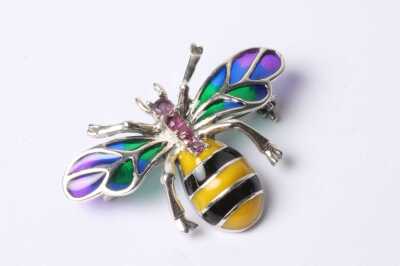 INSECT PENDANT BROOCH