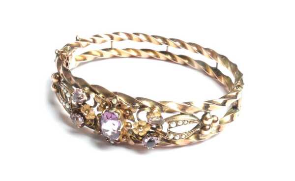 GOLD BANGLE
