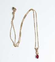 GOLD NECKLACE