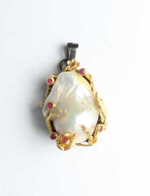 SILVER PENDANT