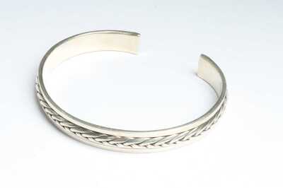 SILVER BANGLE
