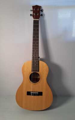 UKULELE