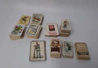 COLLECTABLE CARDS