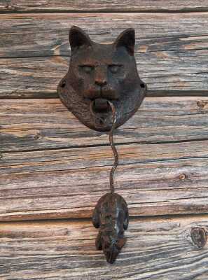 DOOR KNOCKER