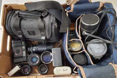 ASSORTED CAMERA GEAR