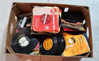 ASSORTED VINYLS