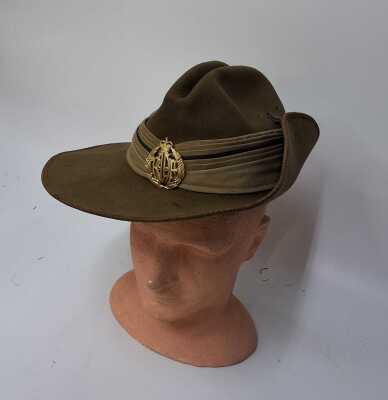 SLOUCH HAT