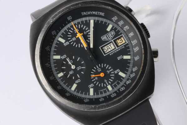 HEUER WRIST WATCH