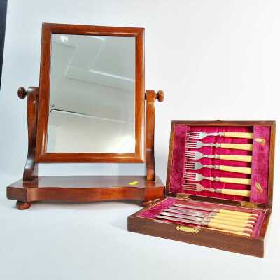DRESSING TABLE MIRROR & CUTLERY SET