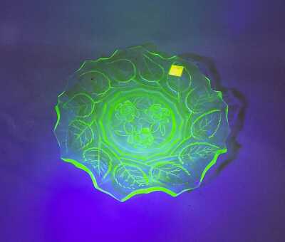URANIUM GLASS