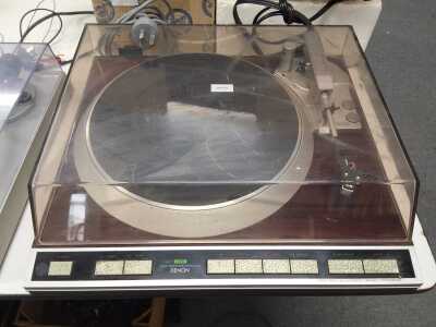 TURNTABLE