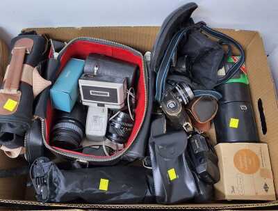 ASSORTED CAMERA EQUIPMENT