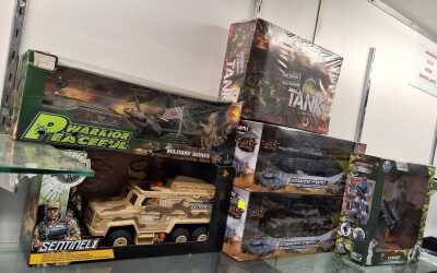 ARMY TOYS
