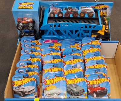 HOT WHEELS