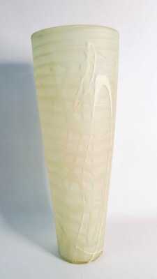 STUDIO GLASS VASE