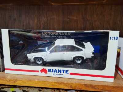 MODEL CAR
