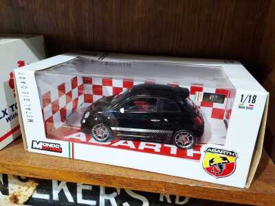 MODEL CAR