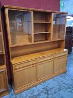 WALL UNIT