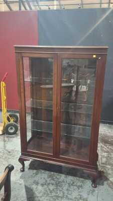 CHINA CABINET