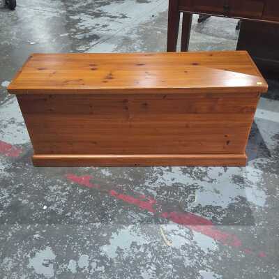 BLANKET BOX