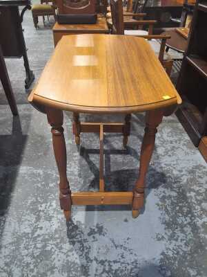 DROPSIDE TABLE
