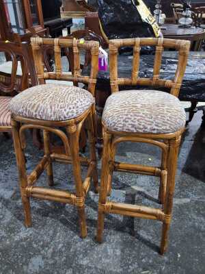 BAR STOOLS