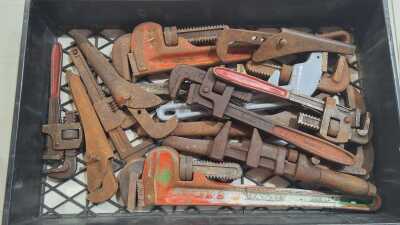 PIPE WRENCHES