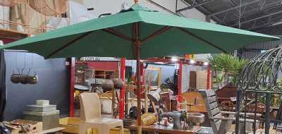 SUN UMBRELLA AND STAND