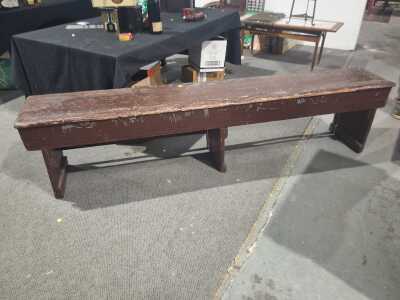 BENCH SEAT