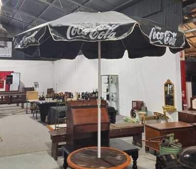 PATIO UMBRELLA