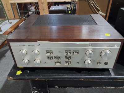 STEREO AMPLIFIER