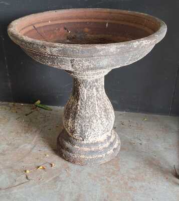 BIRDBATH