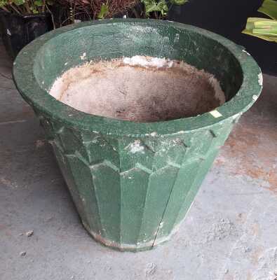 LARGE GARDEN PLANTER