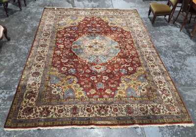 OTTOMAN RUG