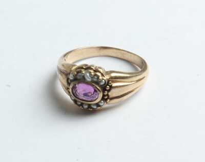 GOLD RING