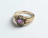 GOLD RING