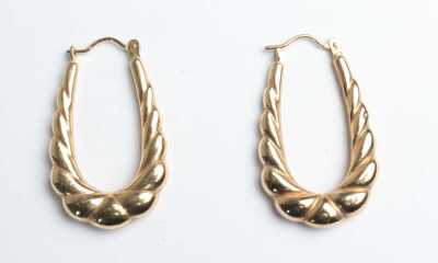 GOLD EARRINGS
